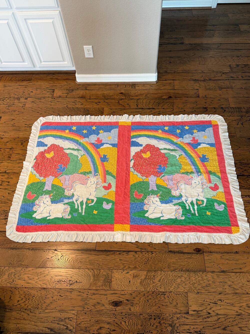 Vtg 80s Unicorn Baby Child Blanket Panel Quilt Ruffle Border Rainbow 71"x48"
